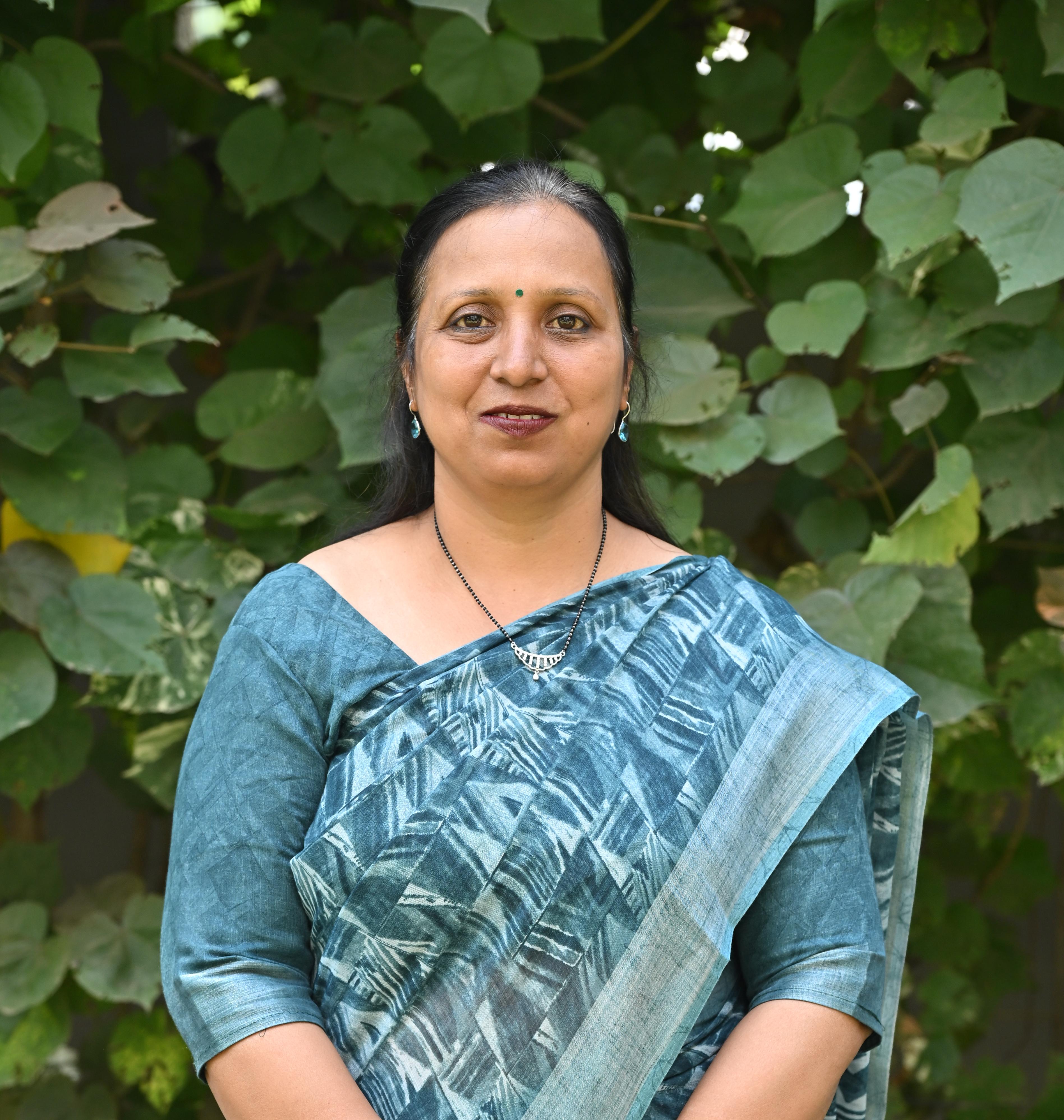 Portrait of Dr. Hiral Desai